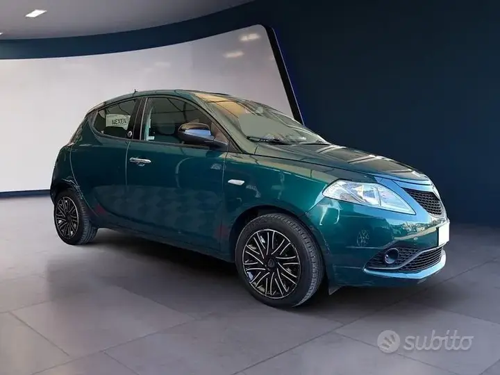 Lancia Ypsilon 2018 photo 3