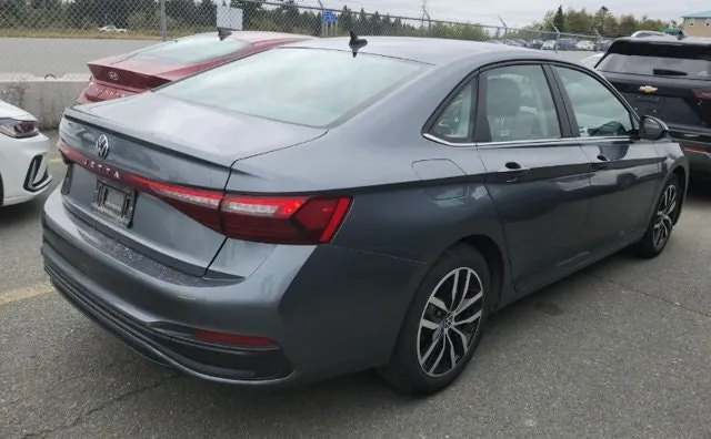 Volkswagen Jetta 2025 photo 4