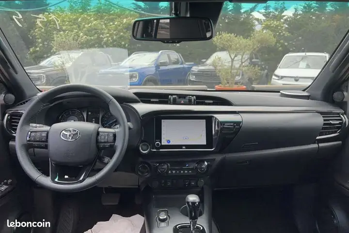 Toyota Hilux 2026 photo 3
