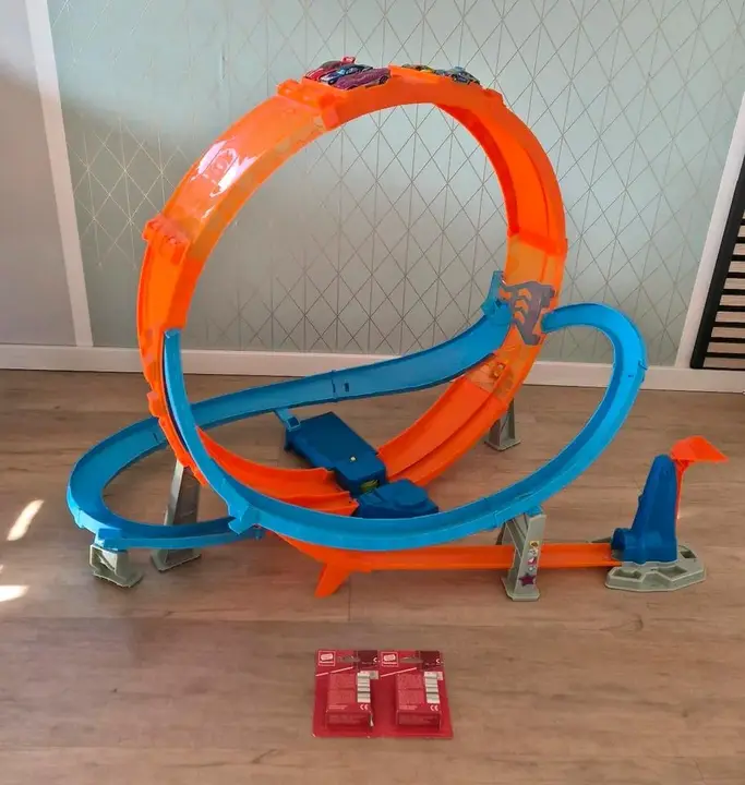 Hot Wheels Hcb00