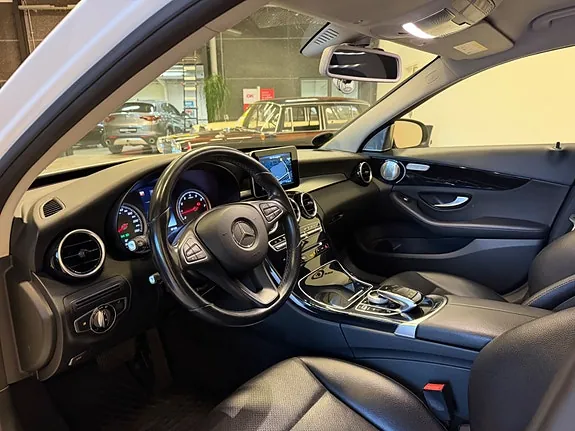 Mercedes-Benz C350 E 2016 photo 4