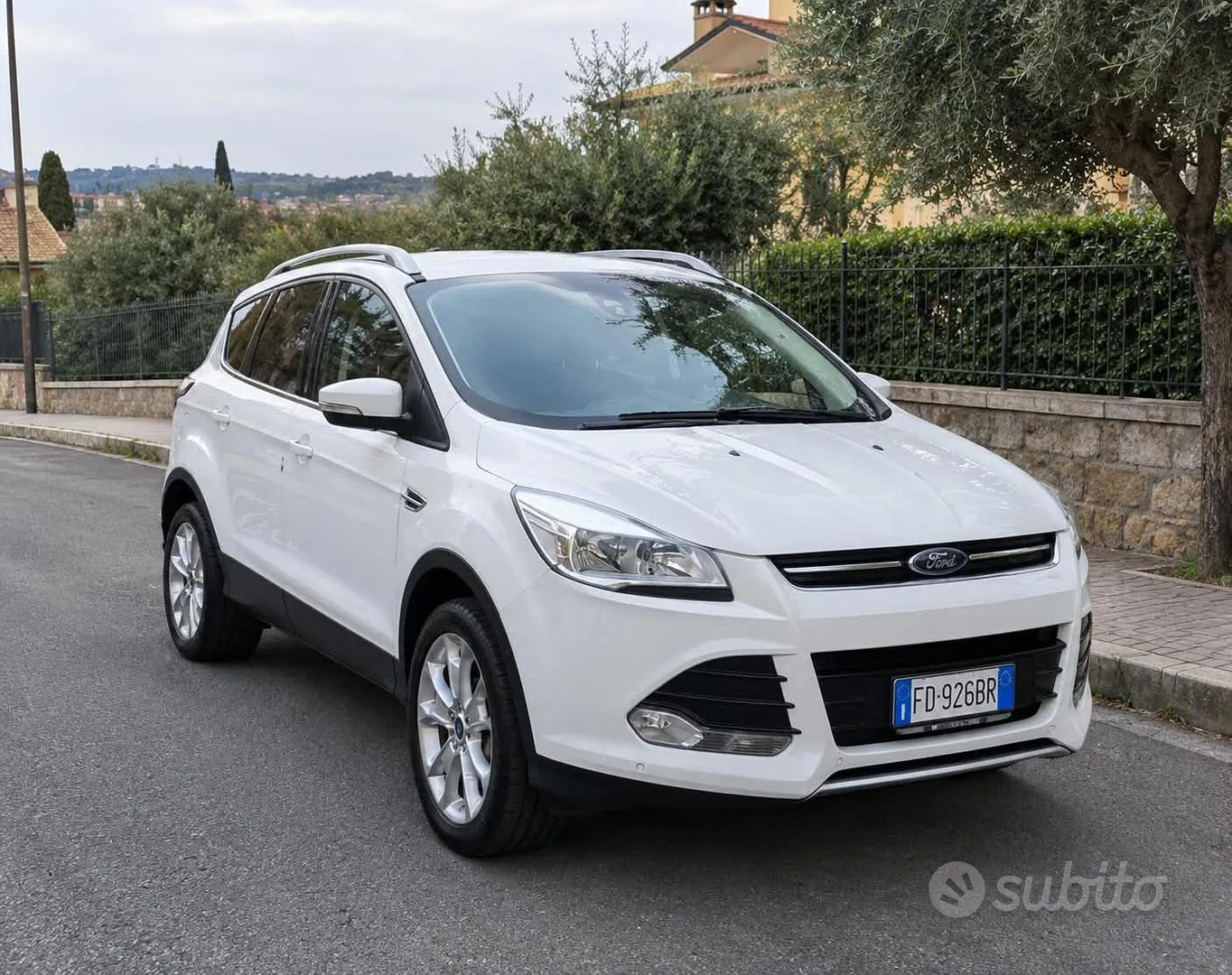 Ford Kuga 2017 photo 2