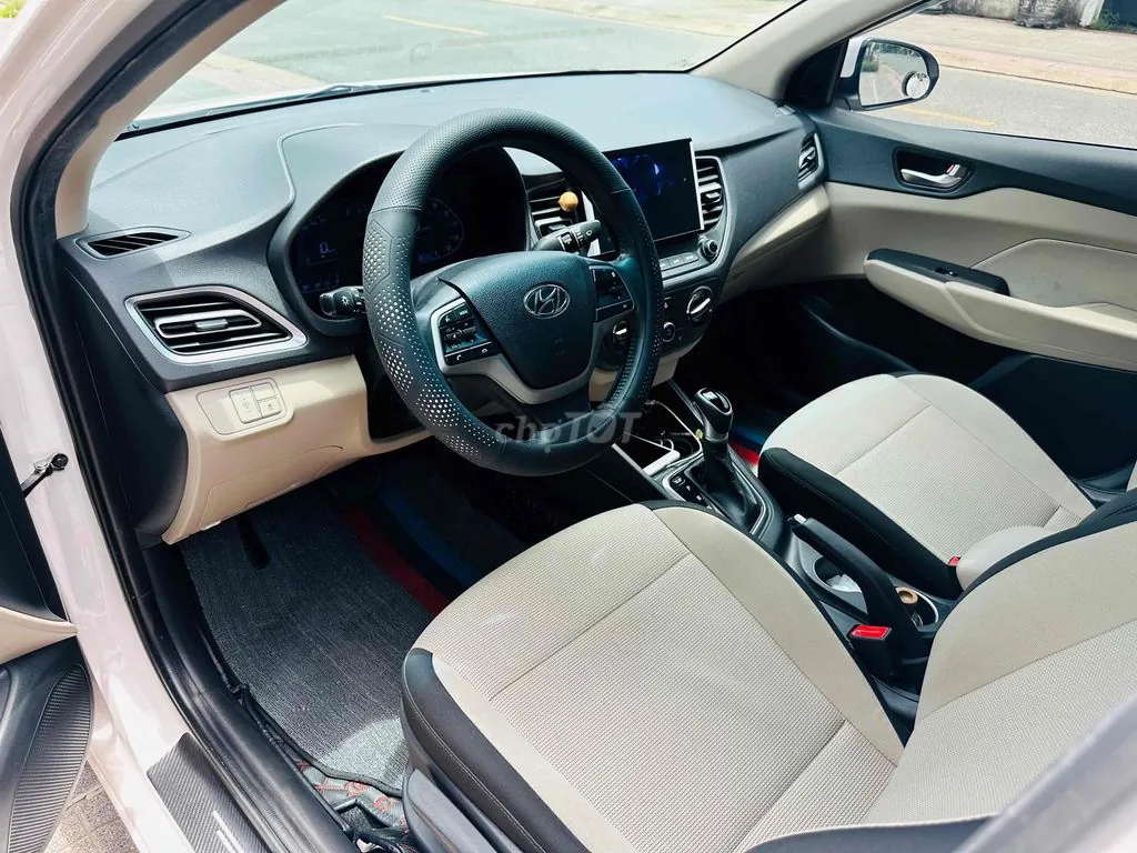 Hyundai Accent 2024 photo 5