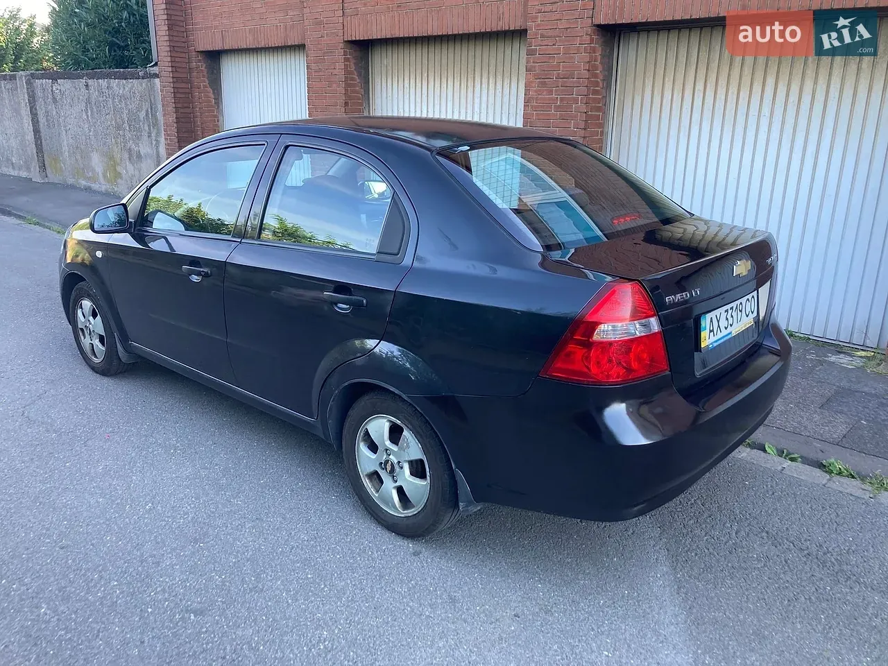 Chevrolet Aveo 2011 photo 3
