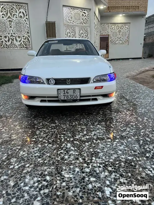 Toyota Crown 1995 photo 3