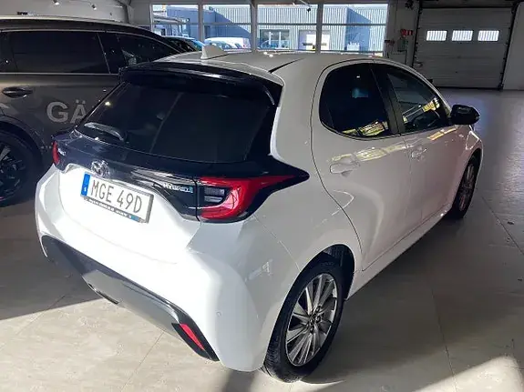 Mazda 2 2023 photo 3