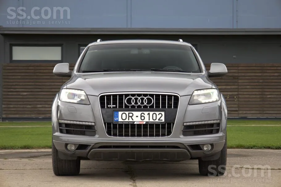 Audi Q7 2009 photo 2