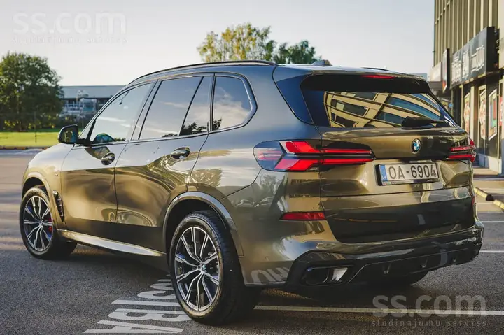 BMW X5 2024 photo 5