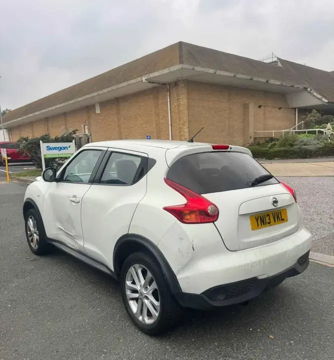 Nissan Juke 2013 photo 4