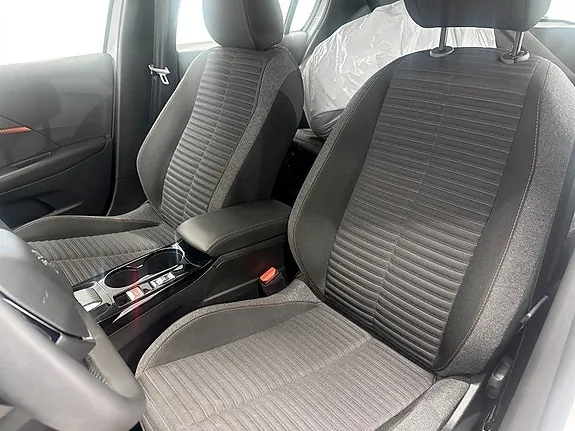 Peugeot 208 2022 photo 5