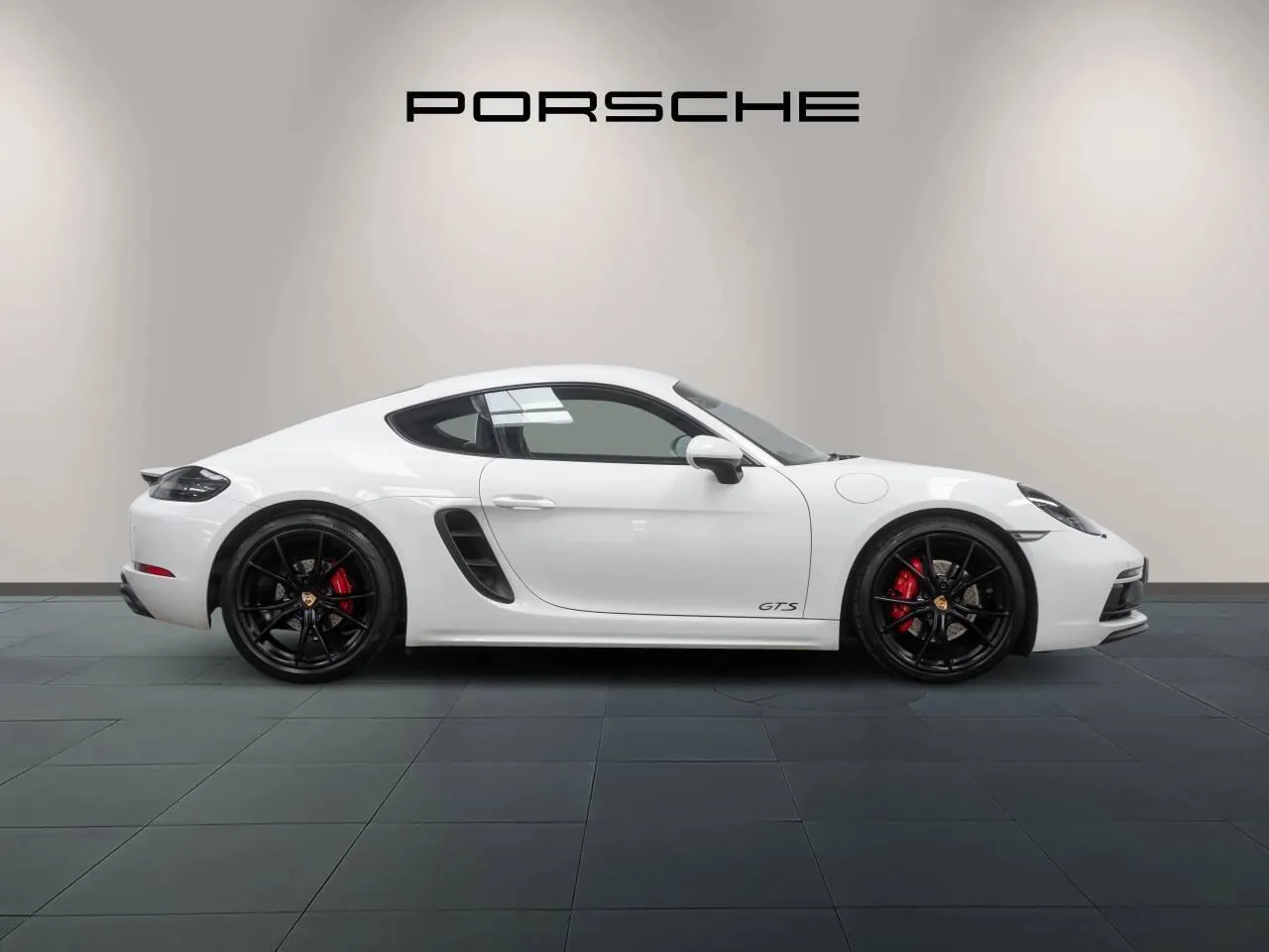 Porsche 718 Cayman 2018 photo 2