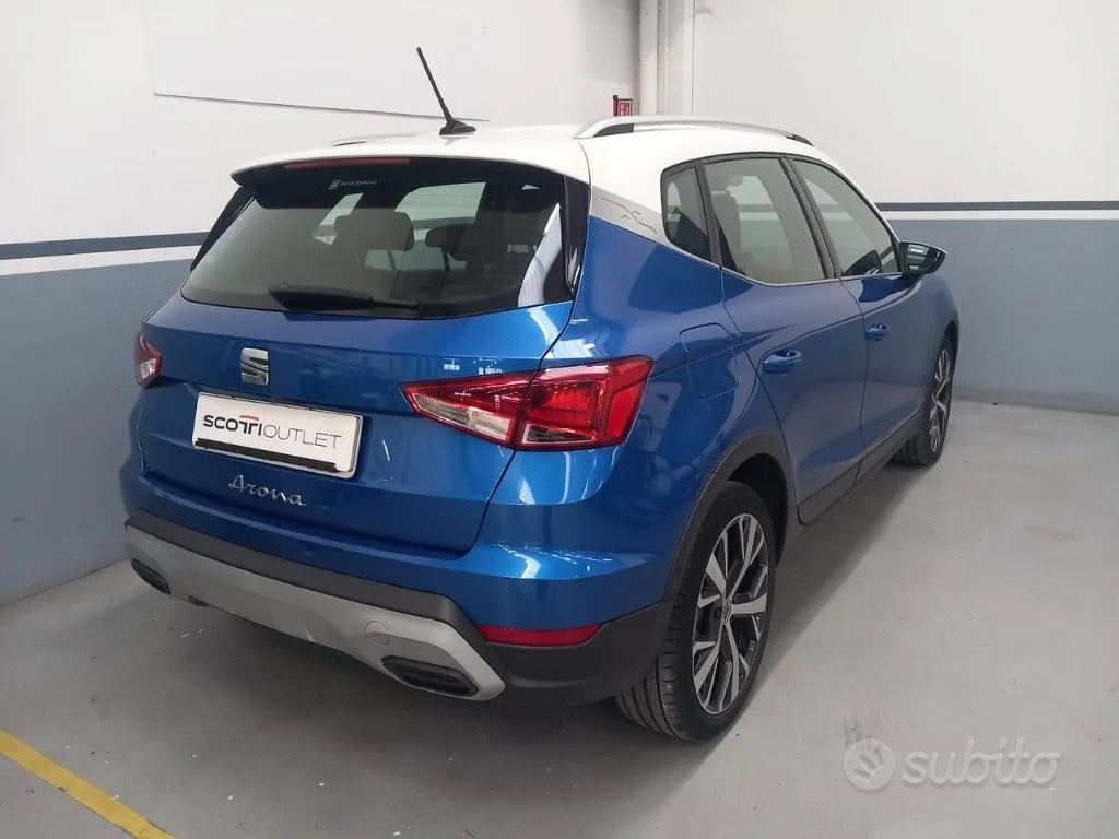 Seat Arona 2023 photo 2