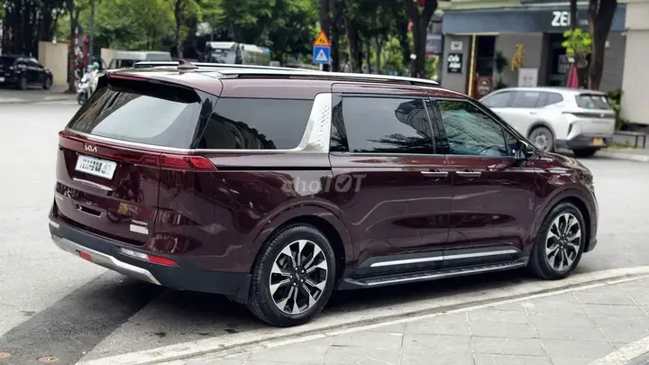 Kia Carnival 2023 photo 3