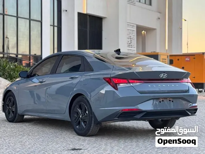 Hyundai Elantra 2022 photo 4