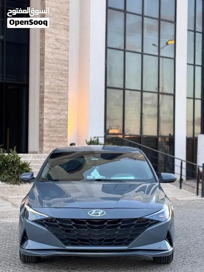 Hyundai Elantra 2022 photo 2