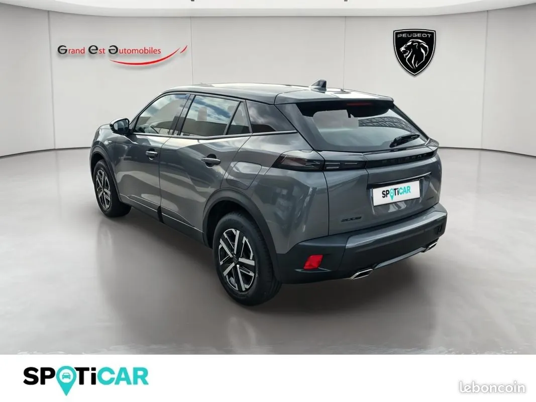 Peugeot 2008 2024 photo 3