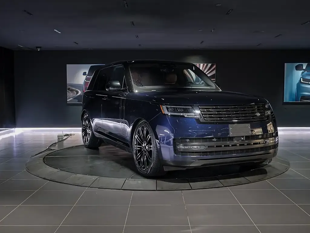 Land Rover Range Rover 2023 photo 3