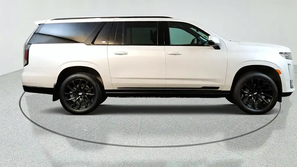 Cadillac Escalade 2023 photo 2