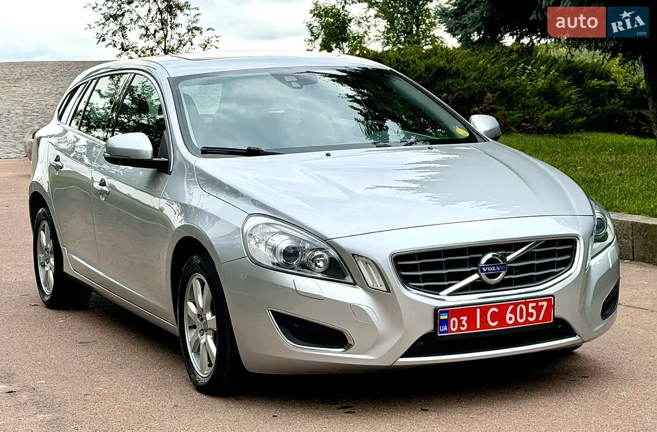 Volvo V60 2011 photo 3
