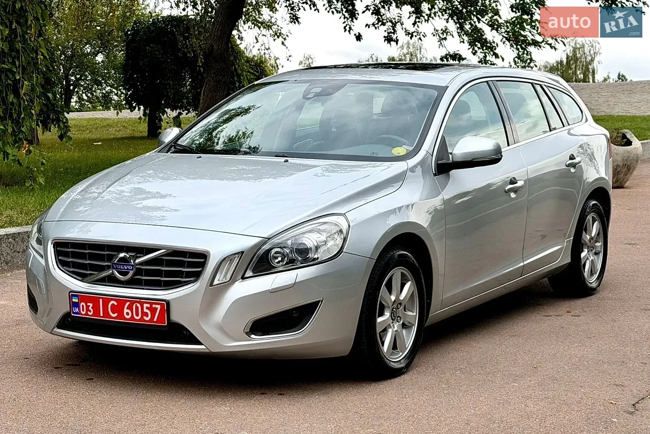 Volvo V60 2011 photo 2