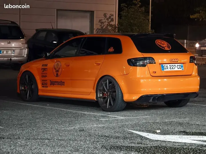 Audi S3 2011 photo 2