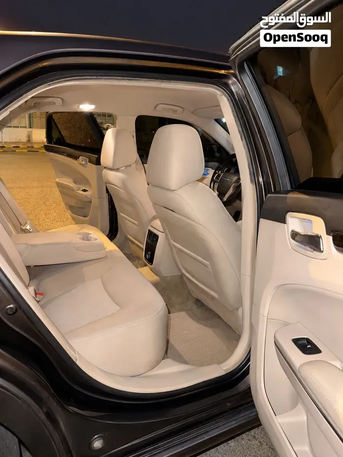 Chrysler 300 2013 photo 2