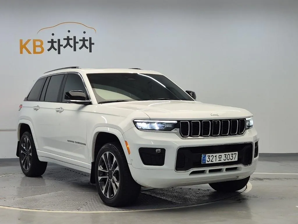 Jeep Cherokee 2023 photo 4
