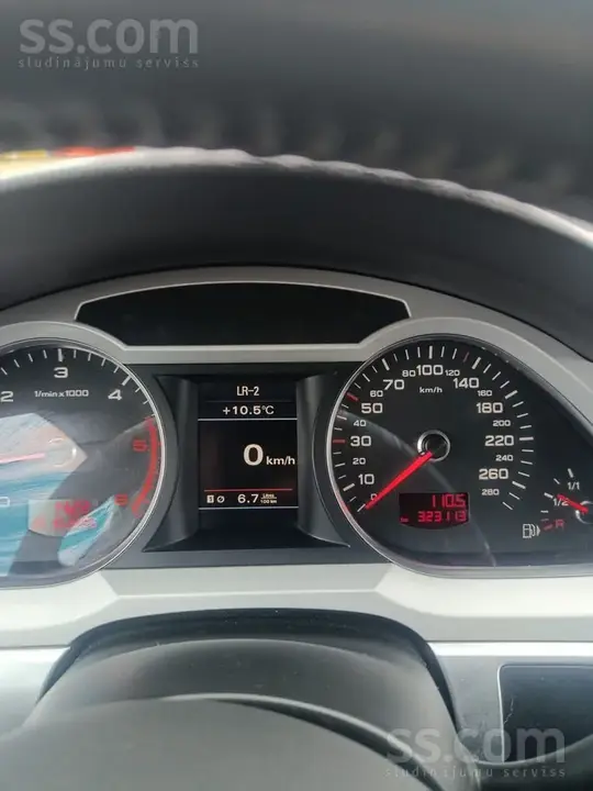 Audi A6 Allroad 2010 photo 5