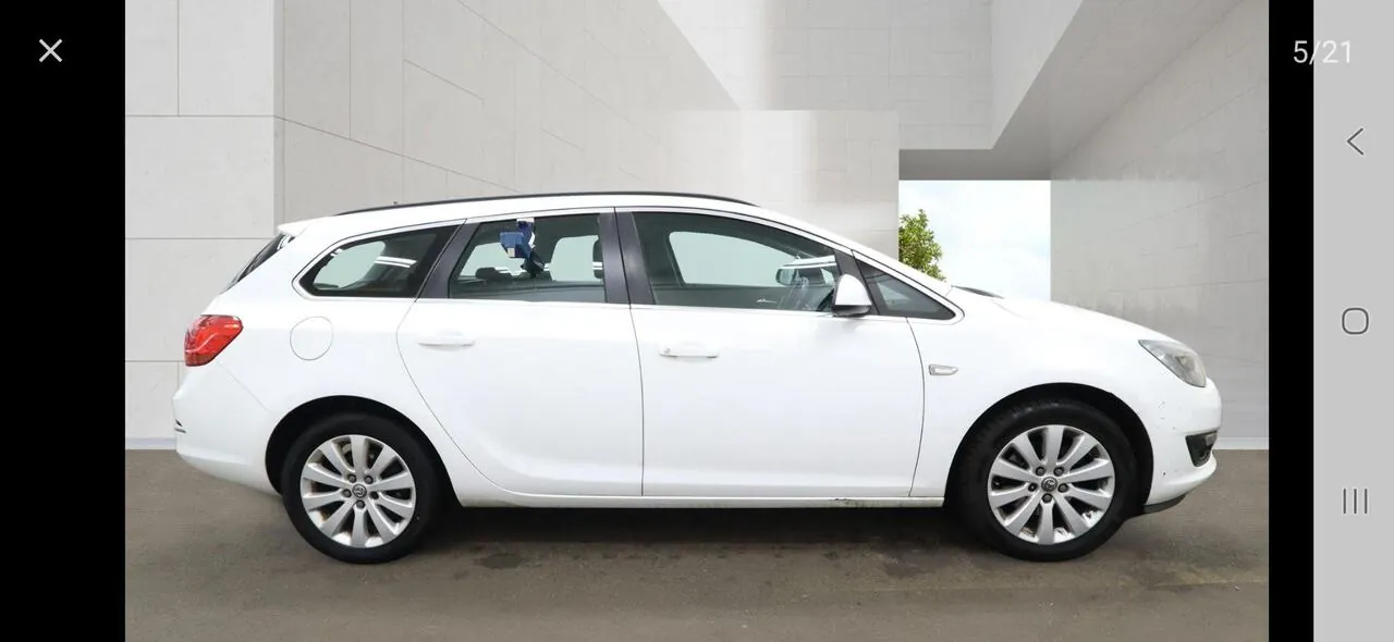 Vauxhall Astra 2015 photo 4