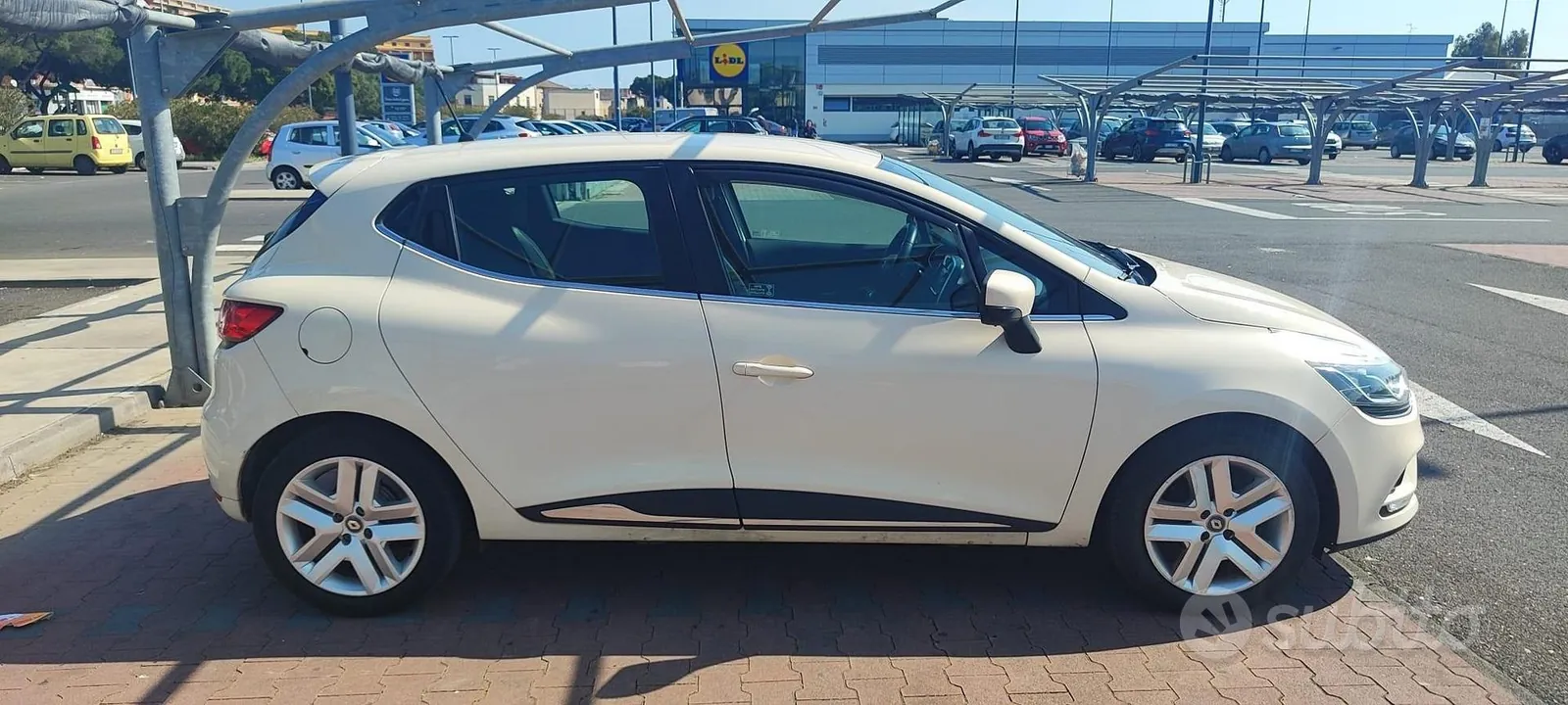 Renault Clio 2017 photo 3