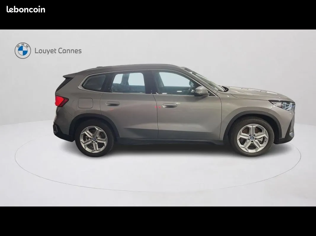 BMW X1 2023 photo 4