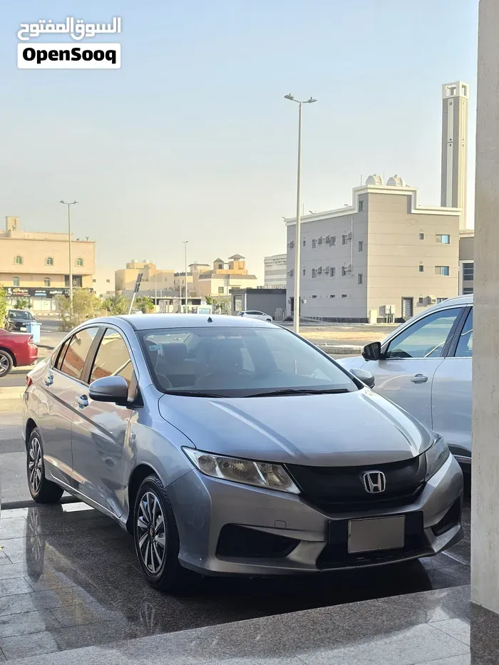 Honda City 2017 photo 2