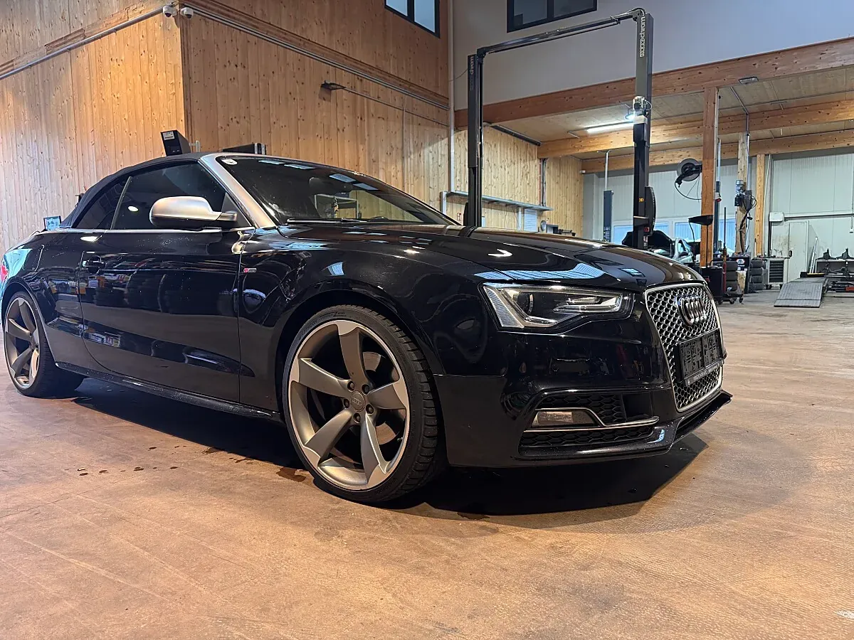 Audi A5 2013 photo 2