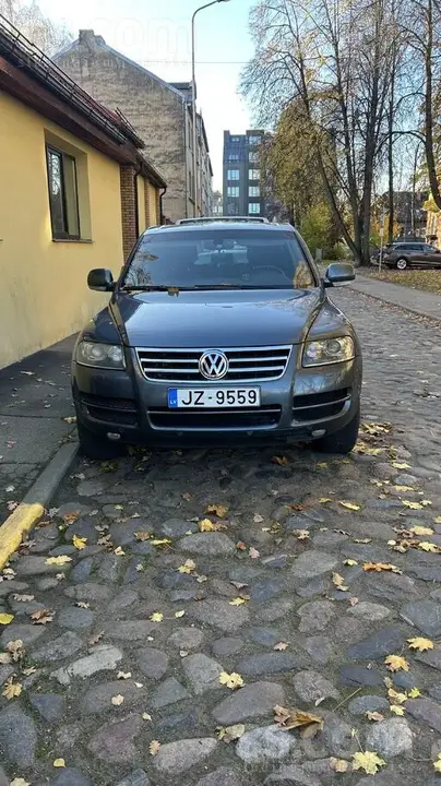 Volkswagen Touareg