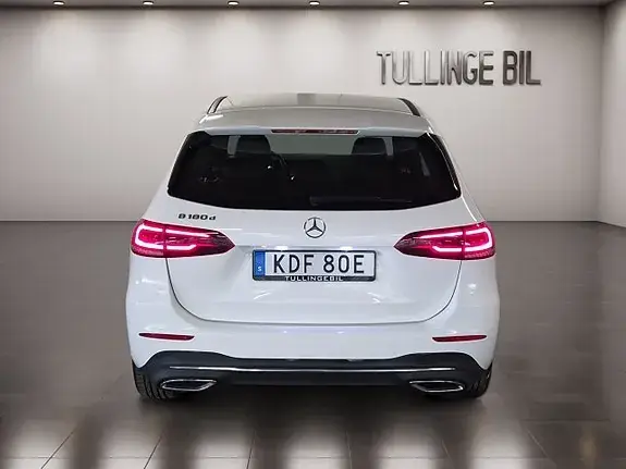 Mercedes-Benz B 180 D 2023 photo 4