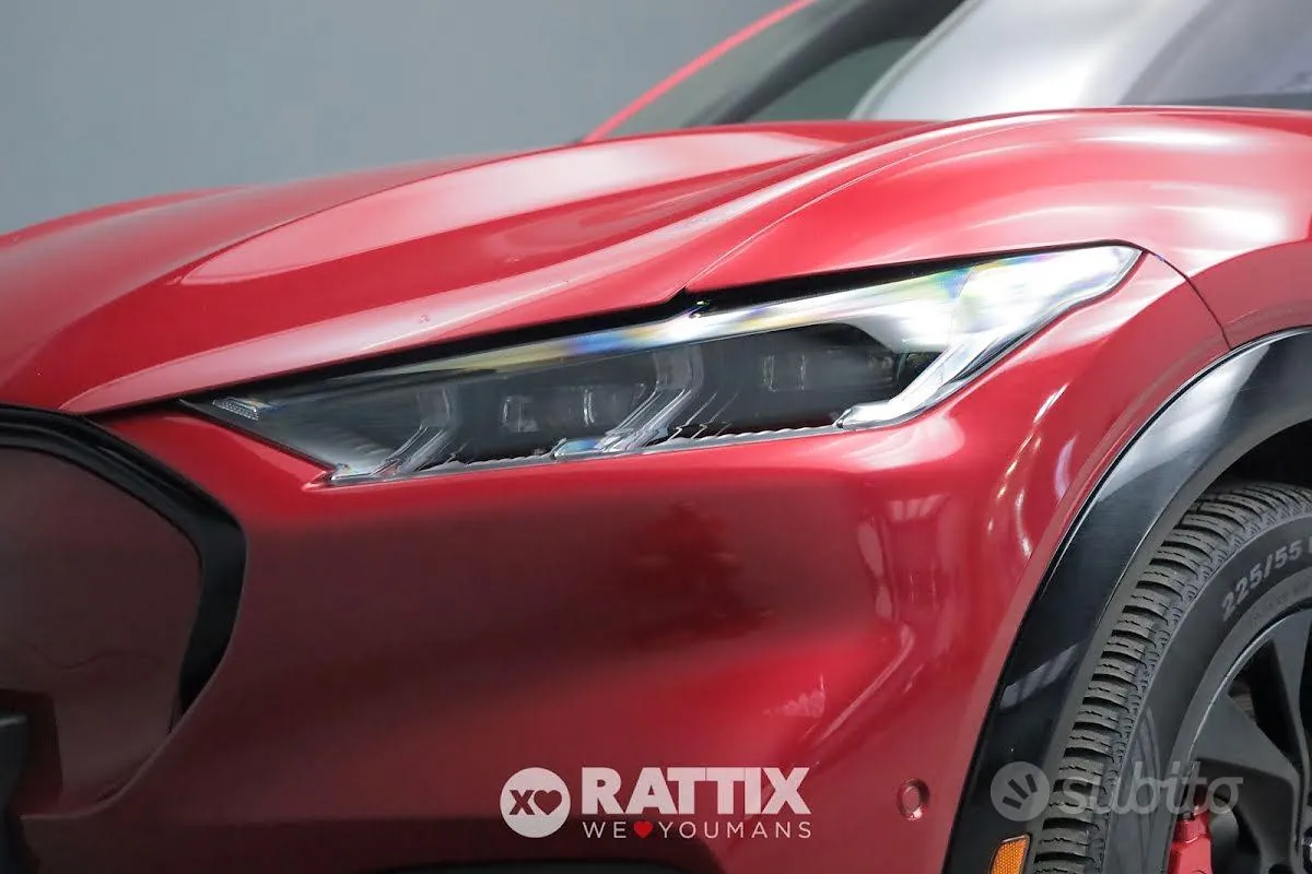 Ford Mustang Mach-E 2023 photo 3