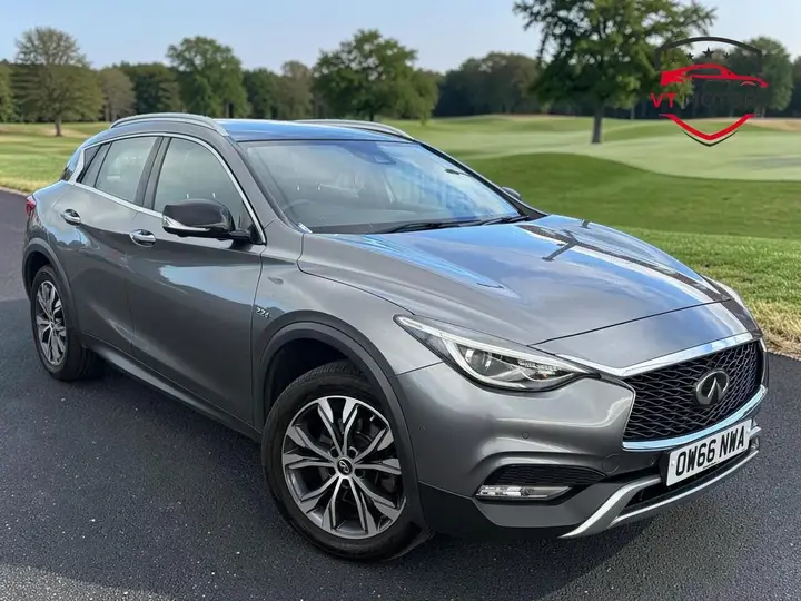 Infiniti Qx30