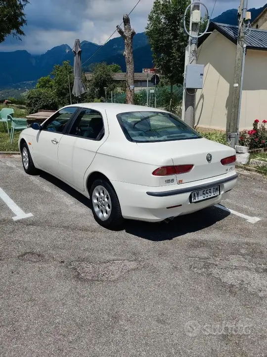 Alfa Romeo 156 1999 photo 2