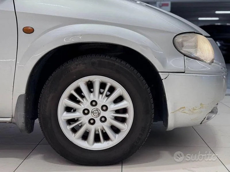 Chrysler Voyager 2006 photo 5