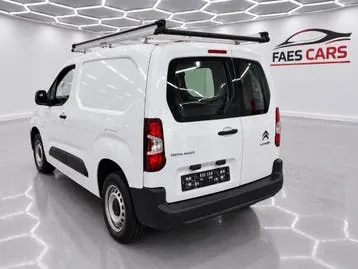 Citroen Berlingo 2022 photo 3