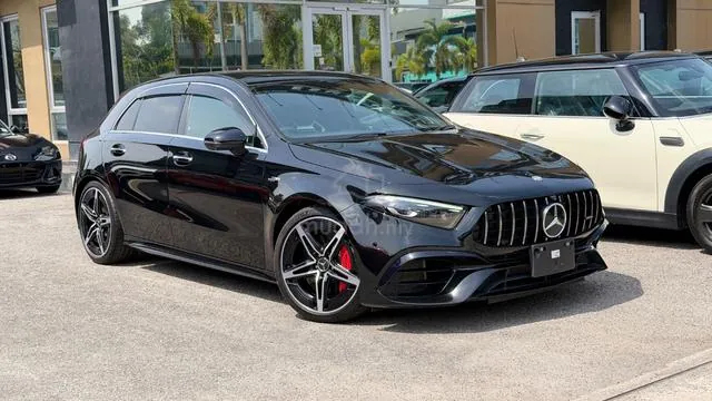 Mercedes-Benz A45 S Amg
