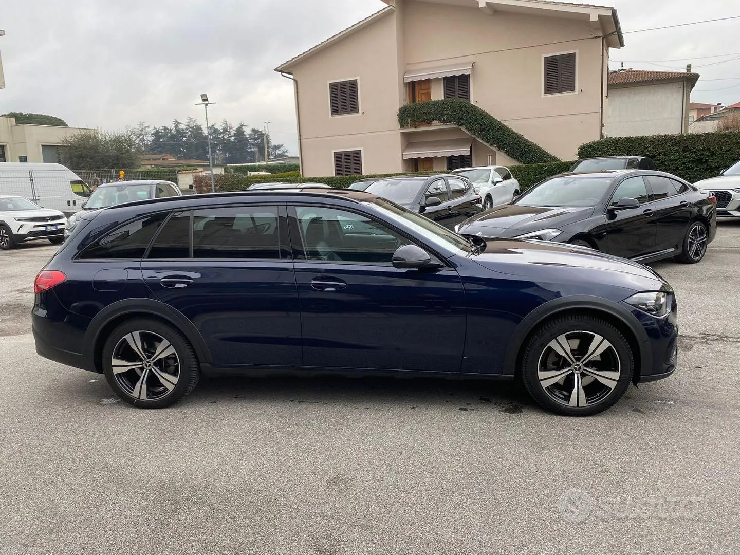 Mercedes-Benz C 2022 photo 2
