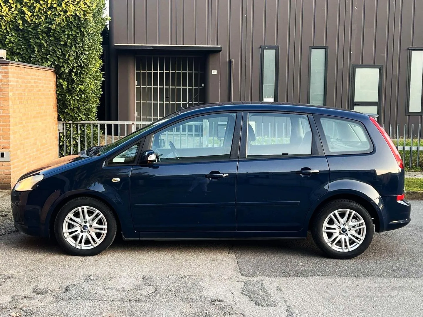 Ford C-Max 2009 photo 5