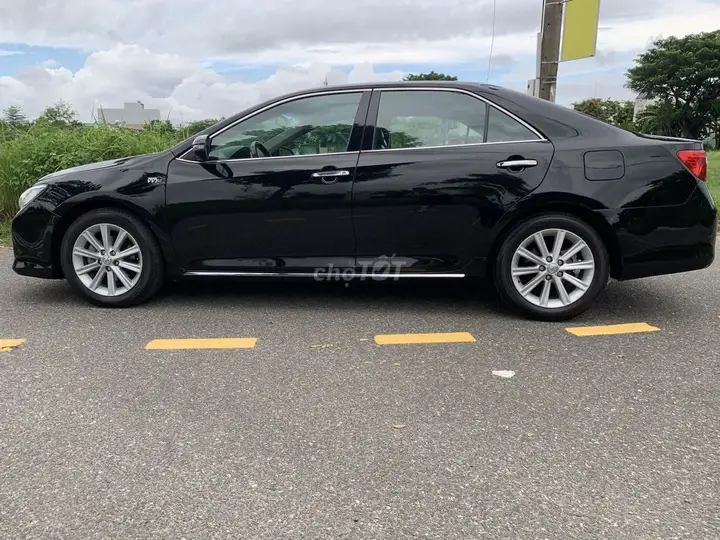 Toyota Camry 2013 photo 2