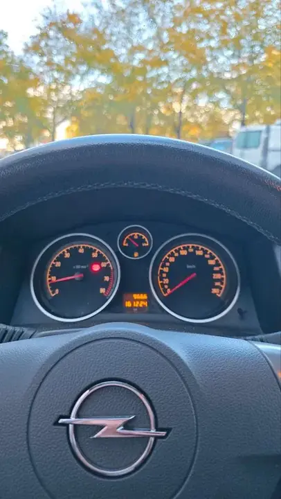 Opel Astra H