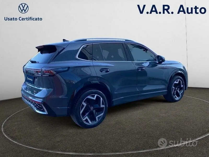 Volkswagen Tiguan 2025 photo 4