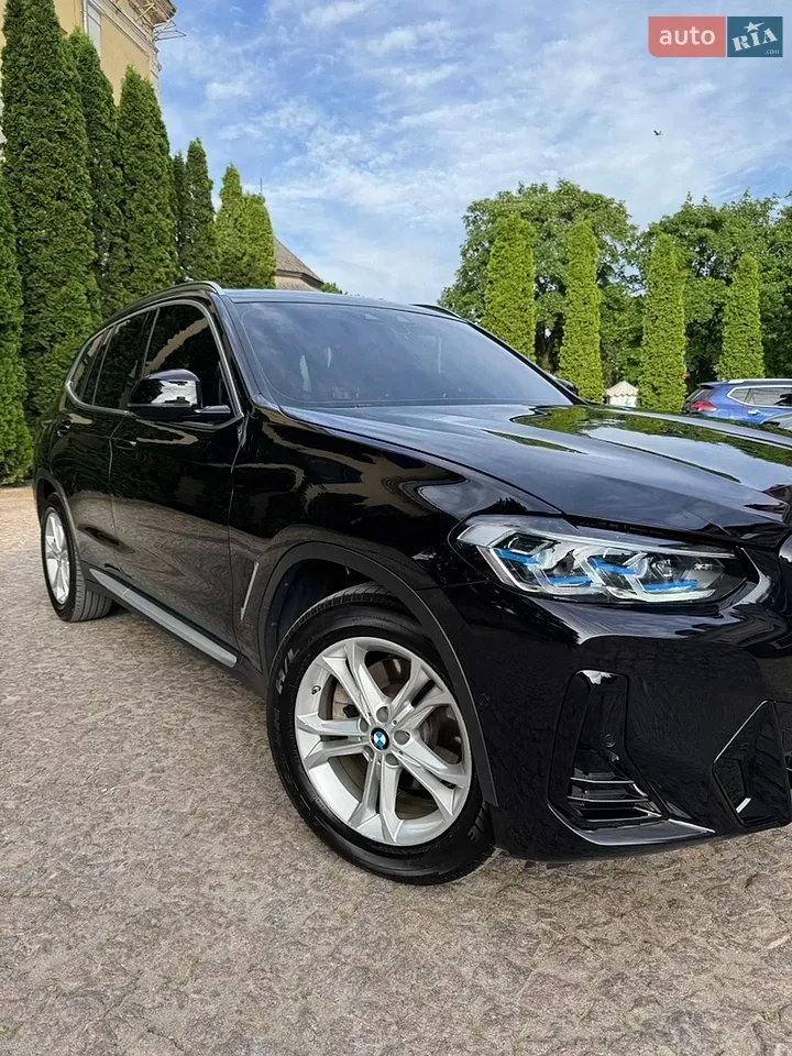 BMW X3 2019 photo 2