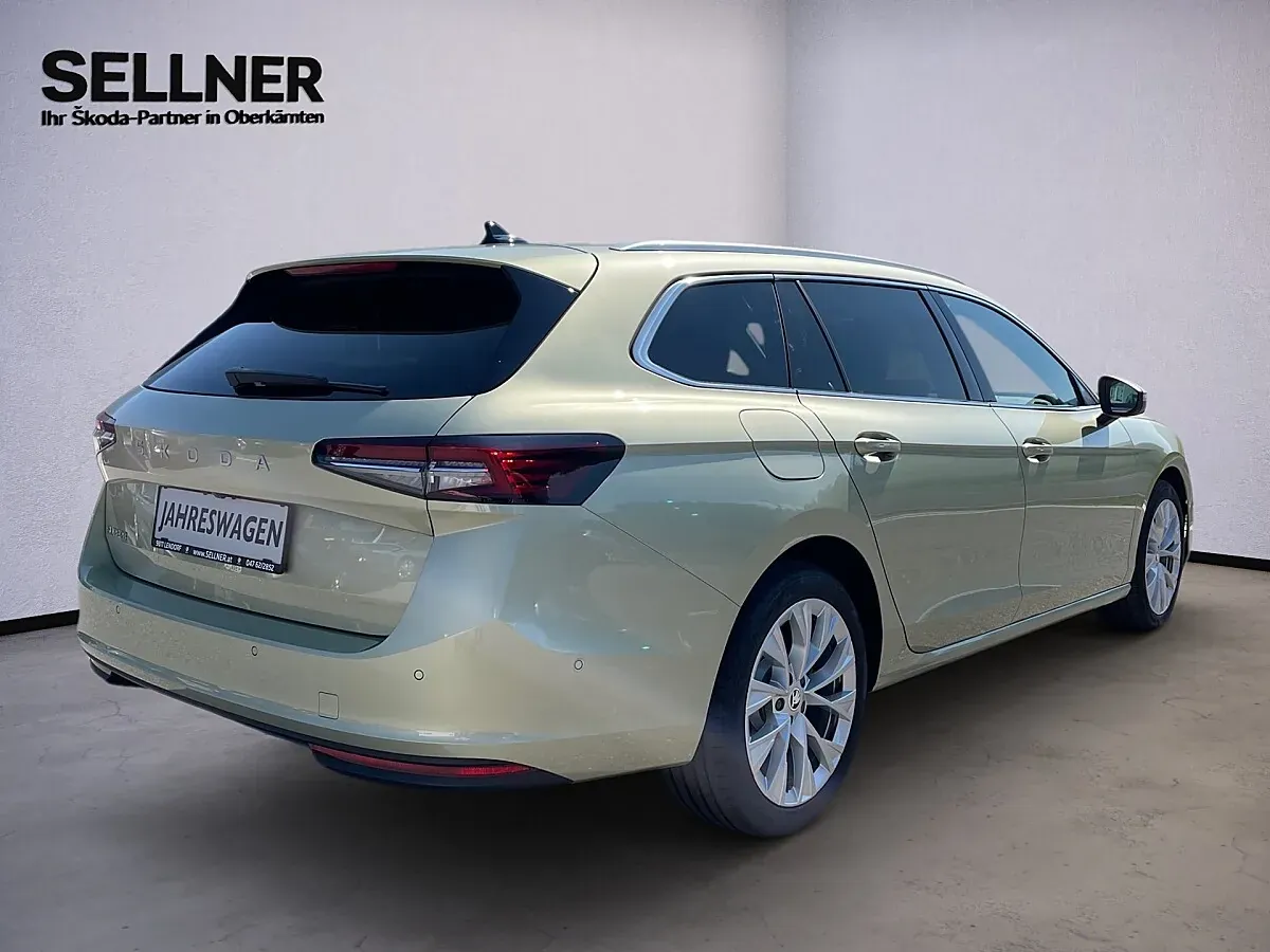 Skoda Superb 2024 photo 3