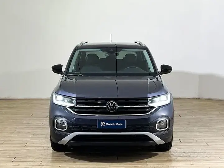 Volkswagen T-Cross 2023 photo 2
