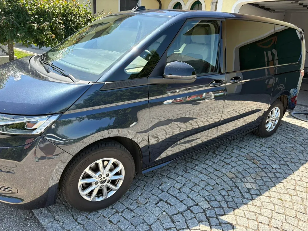 Volkswagen Multivan 2024 photo 2